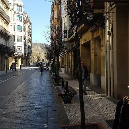 Апартаменти Living *